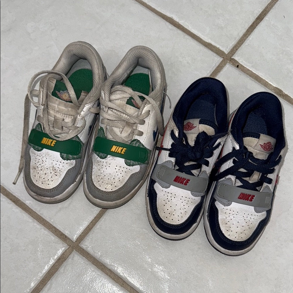 Nike Kids Sneakers - Green and Black